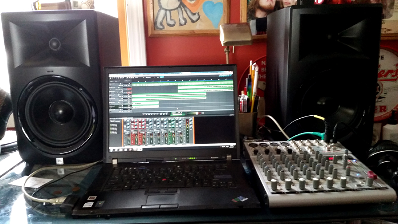 Recording_Rig_1800_01