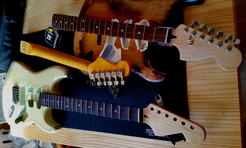 Scallop_Neck_2000_01