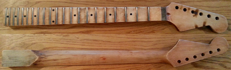 Zuul_Frankie_Neck_1800